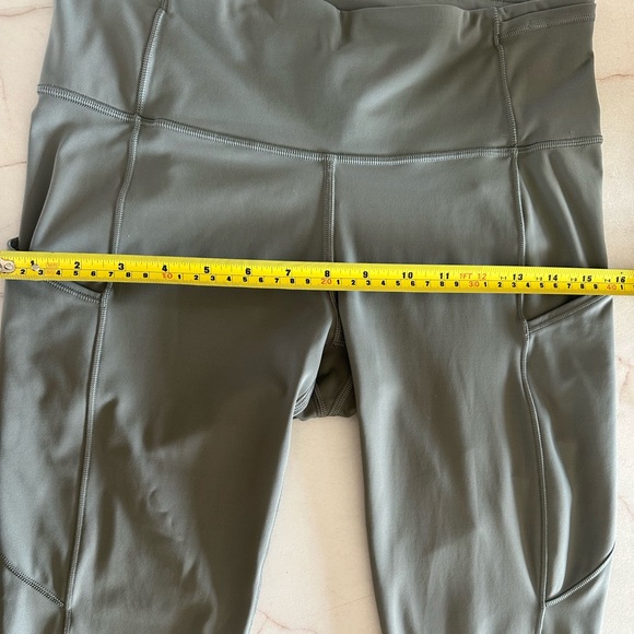 Lululemon Fast & Free Crop II Nulux 19" Grey Sage size 8 W6AS5S - Picture 13 of 16